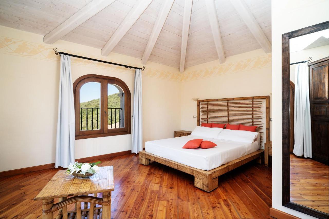 Lh Hotel Pozzo Sacro Olbia Zewnętrze zdjęcie