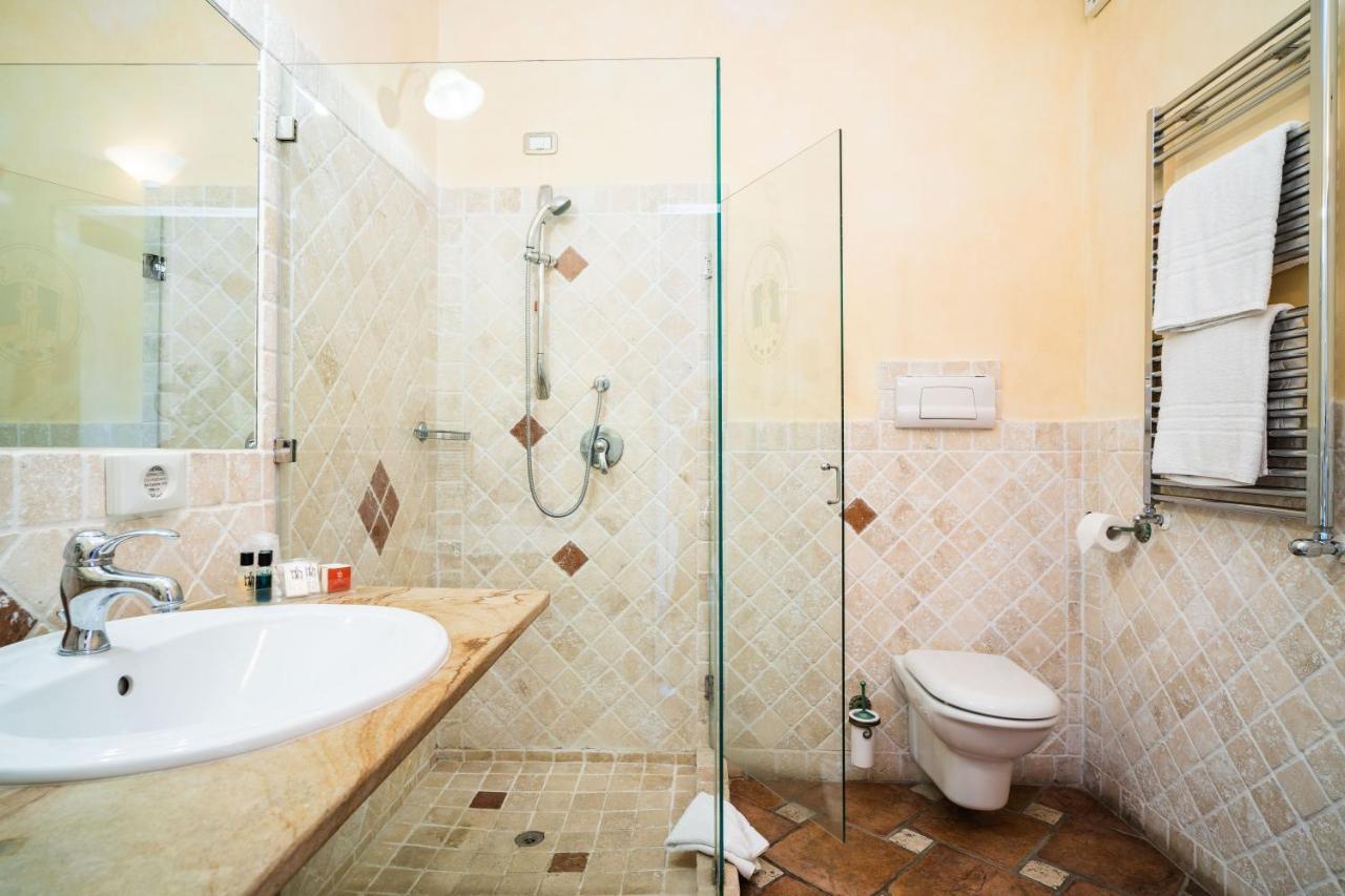 Lh Hotel Pozzo Sacro Olbia Zewnętrze zdjęcie