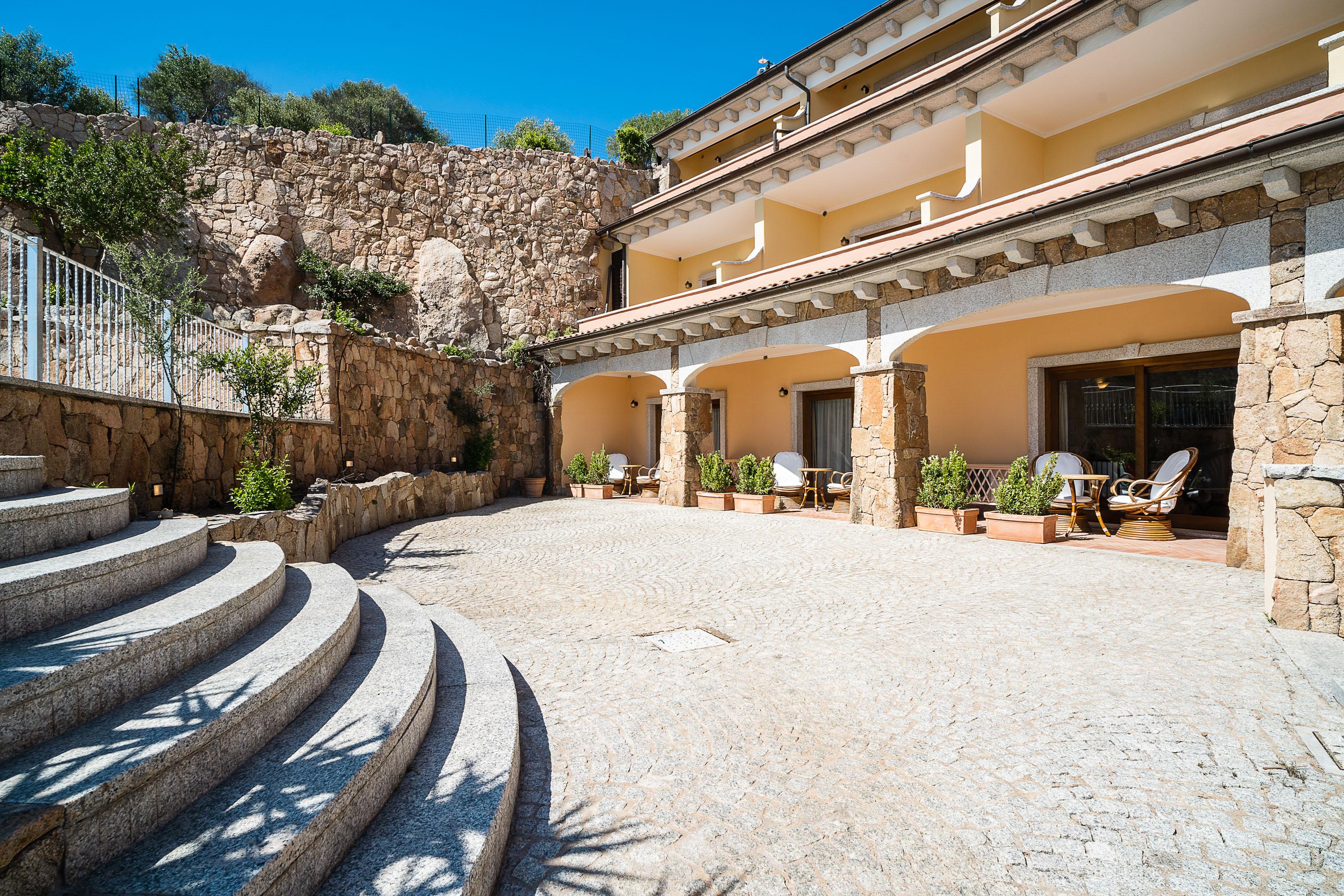 Lh Hotel Pozzo Sacro Olbia Zewnętrze zdjęcie